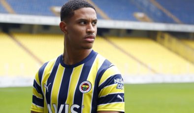 Son Dakika: Jayden Oosterwolde resmen Fenerbahçe’de