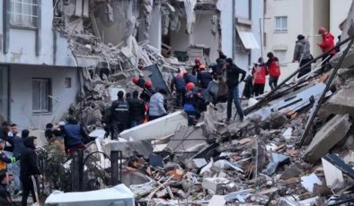 Deprem bölgesinde cep telefonları neden aksadı… Telekom şirketleri ne yaptı, ne yapıyor